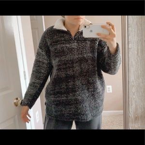 Grey sherpa zip up sweater from Altard state